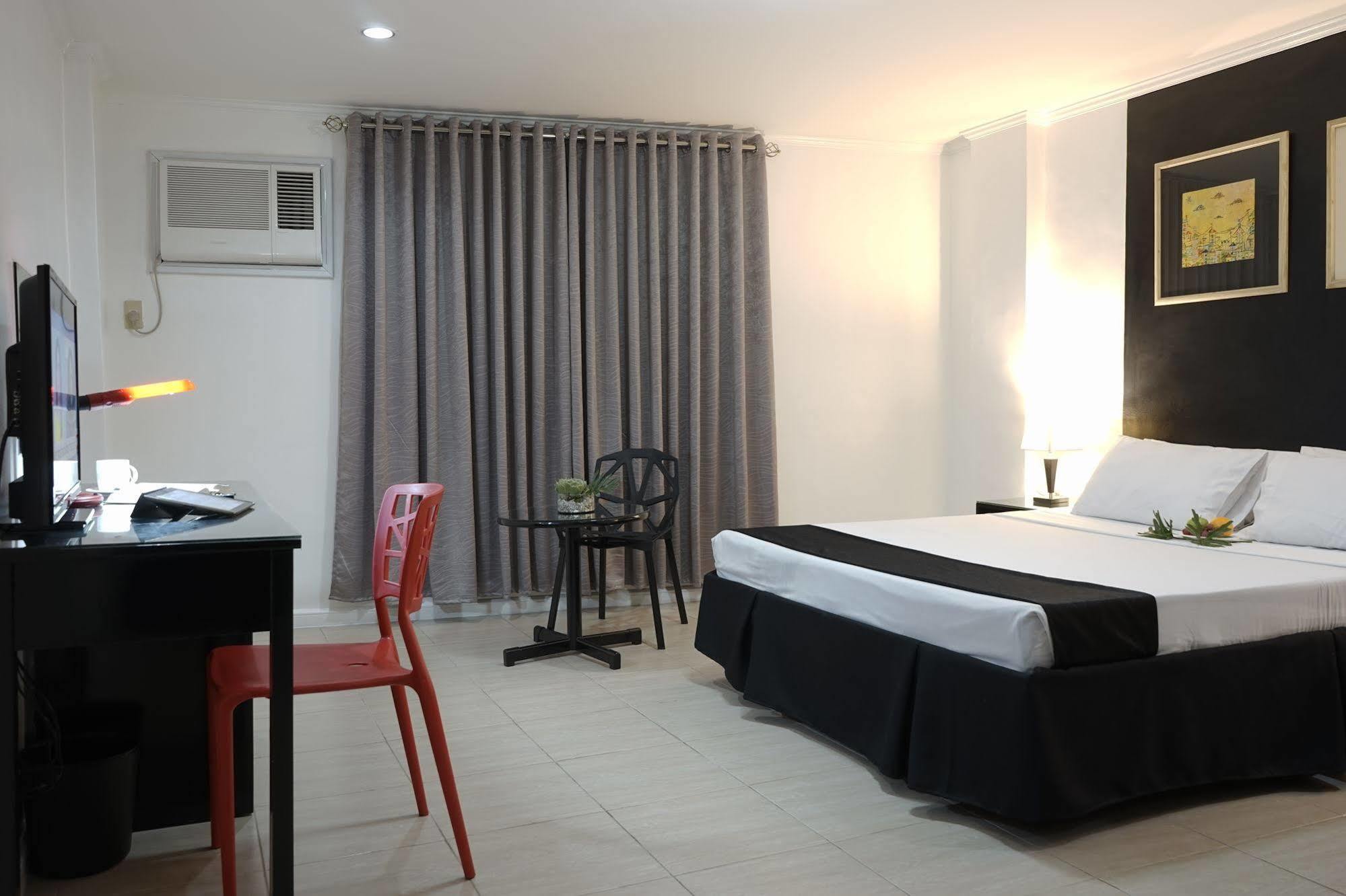 โรงแรมเดอะ คอนเทมโพรารี San Juan  ภายนอก รูปภาพ