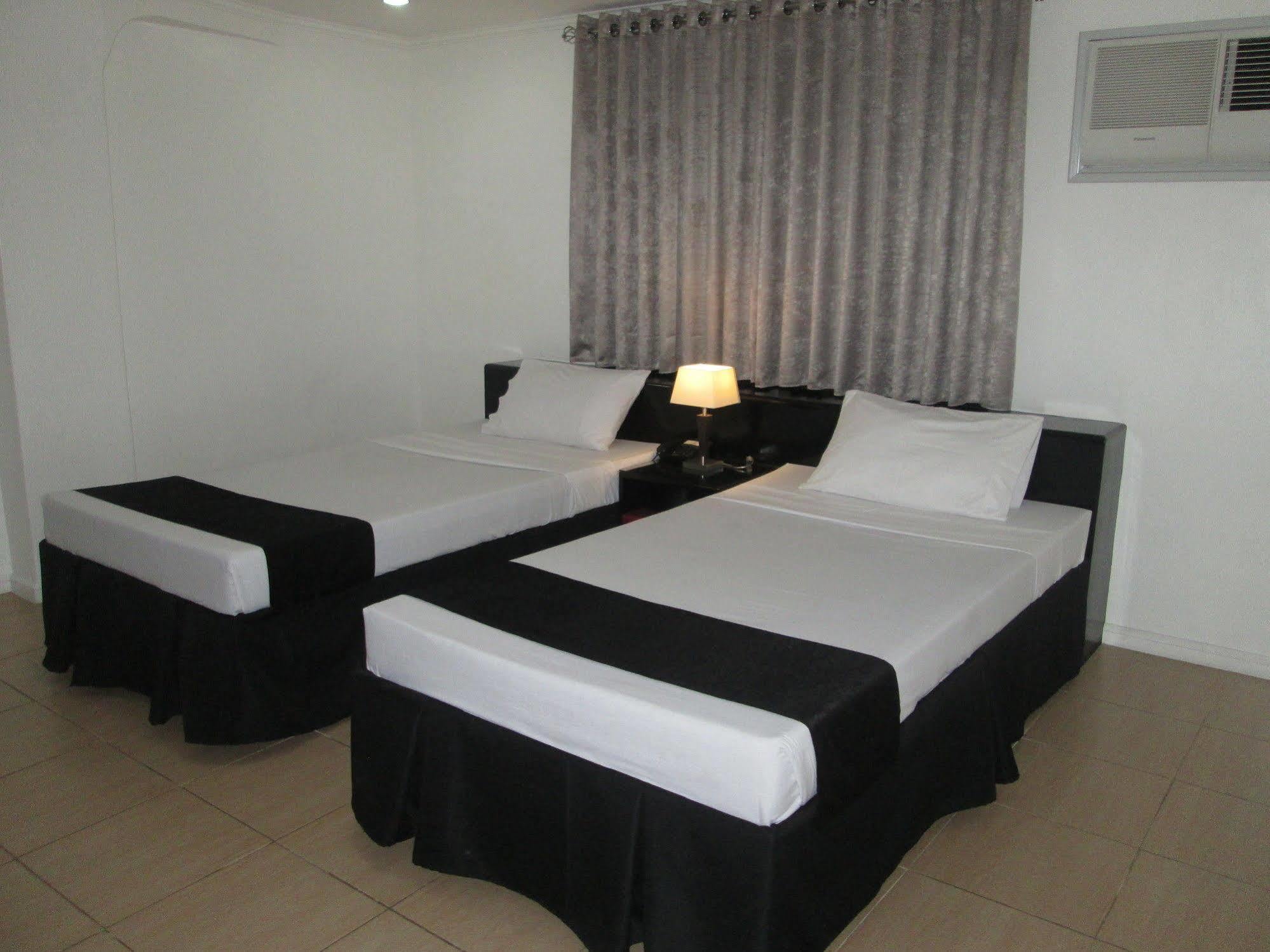 โรงแรมเดอะ คอนเทมโพรารี San Juan  ภายนอก รูปภาพ