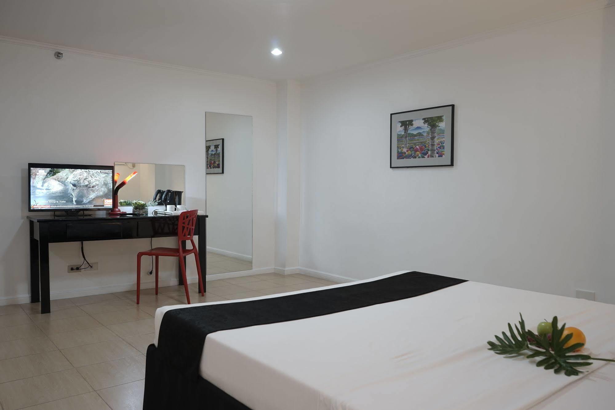 โรงแรมเดอะ คอนเทมโพรารี San Juan  ภายนอก รูปภาพ